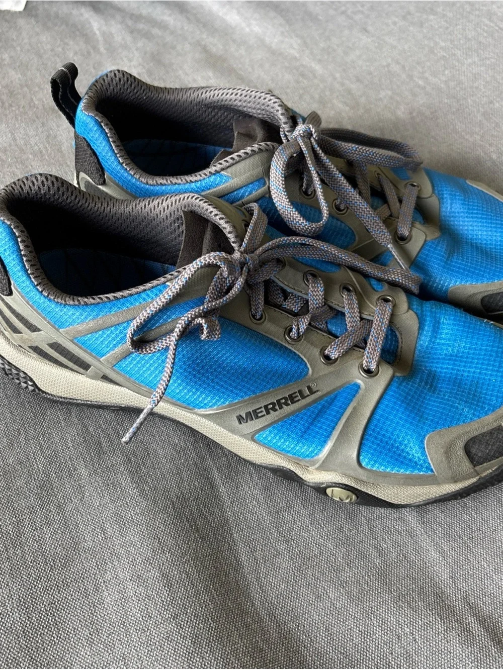 Merrell Men’s Bright Blue and Gray Trail Running Sneakers size 10